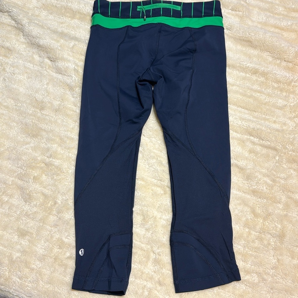 Lululemon crops